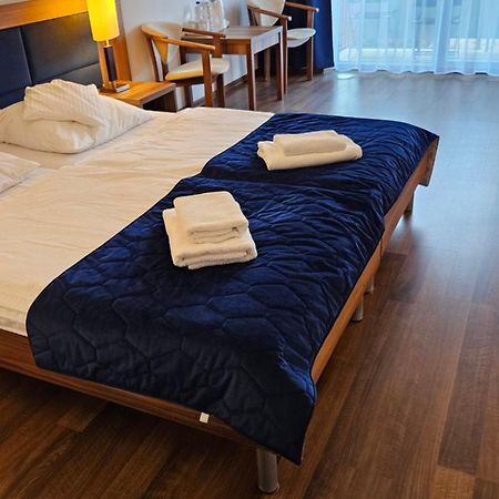 Bursztyn Spa Kołobrzeg Eksteriør billede