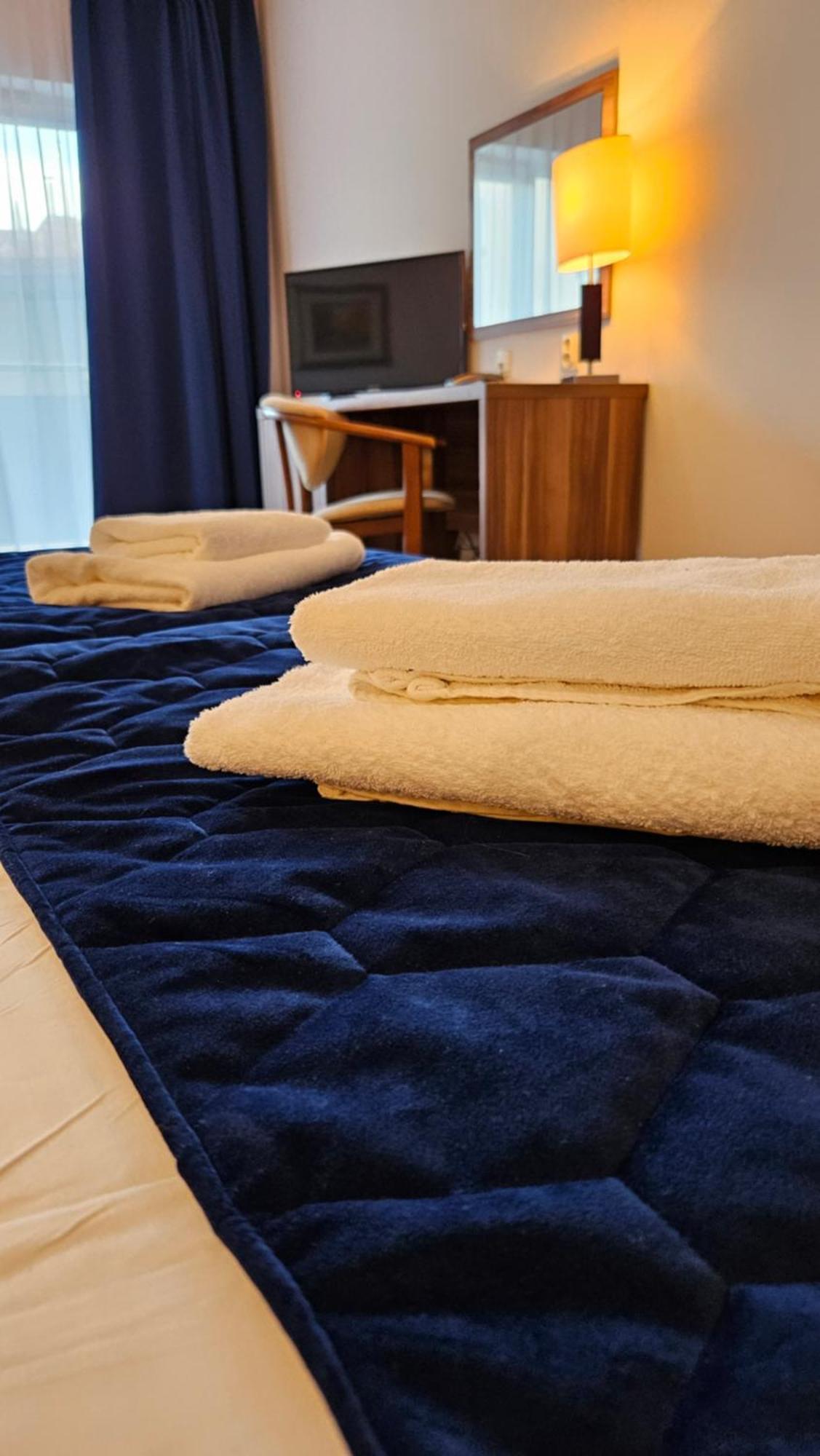 Bursztyn Spa Kołobrzeg Eksteriør billede