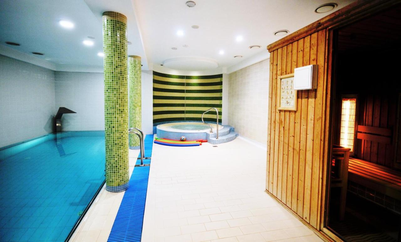Bursztyn Spa Kołobrzeg Eksteriør billede