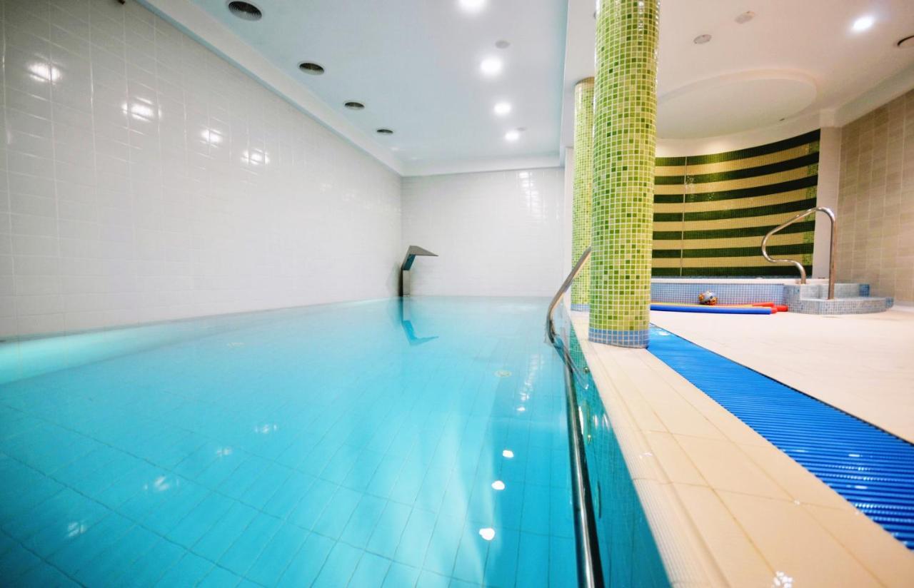 Bursztyn Spa Kołobrzeg Eksteriør billede